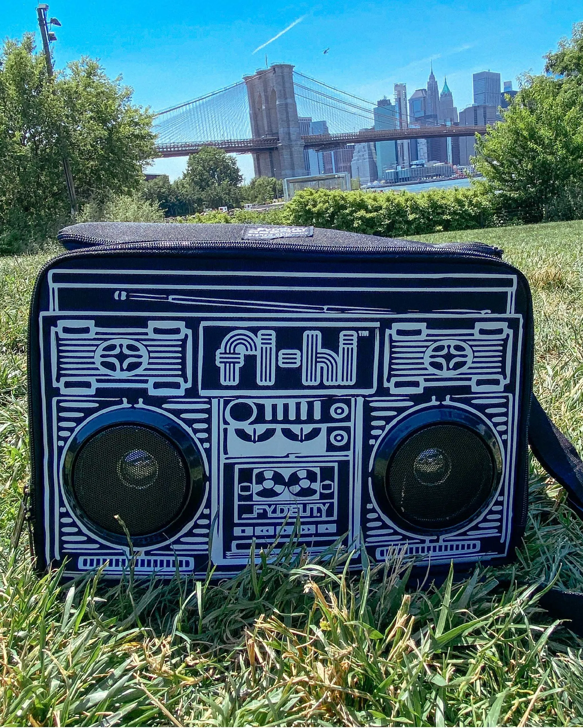 FI-HI Coolio Cooler: Le Boom Box BLACK