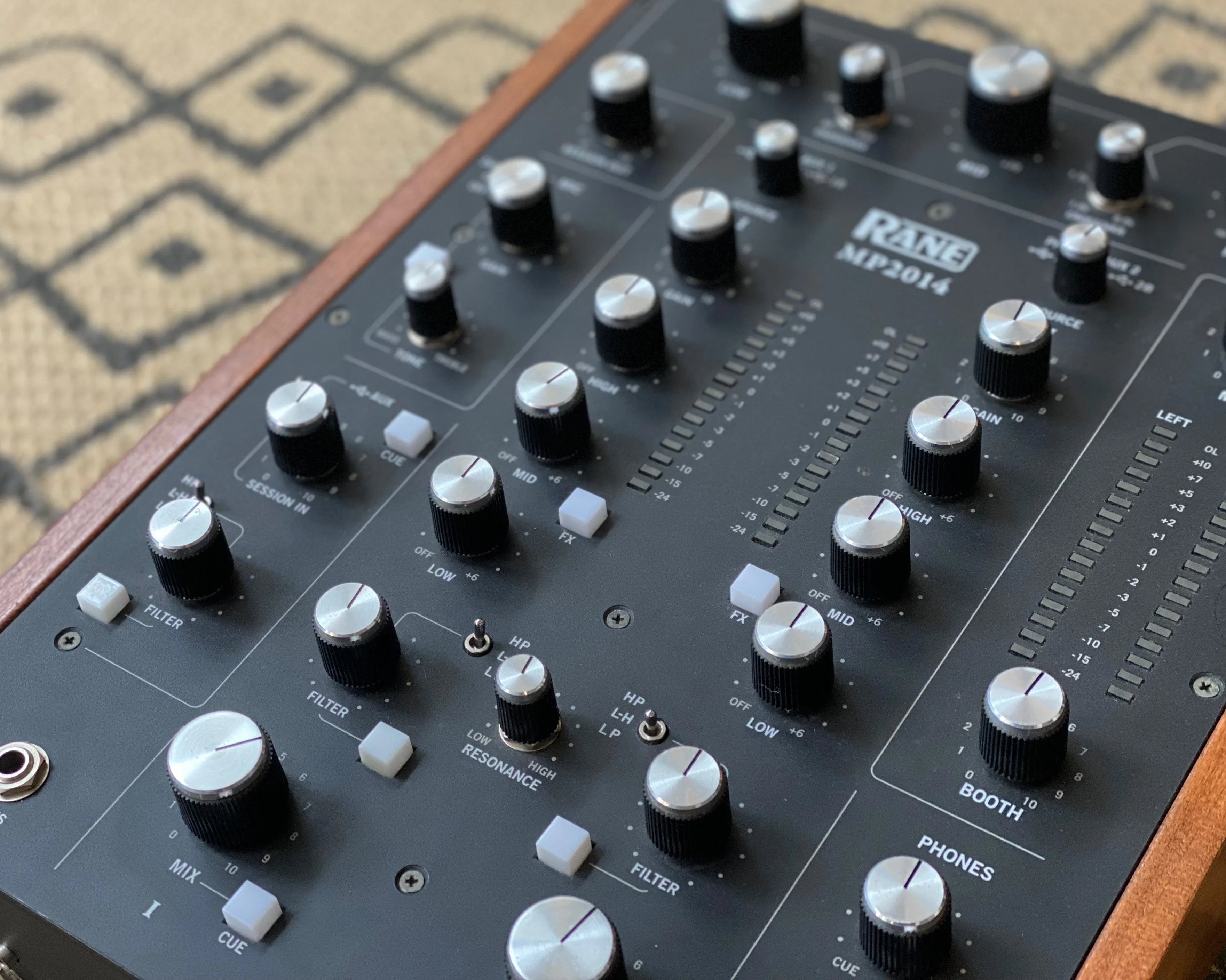 RANE MP2014 2-channel Rotary Mixer