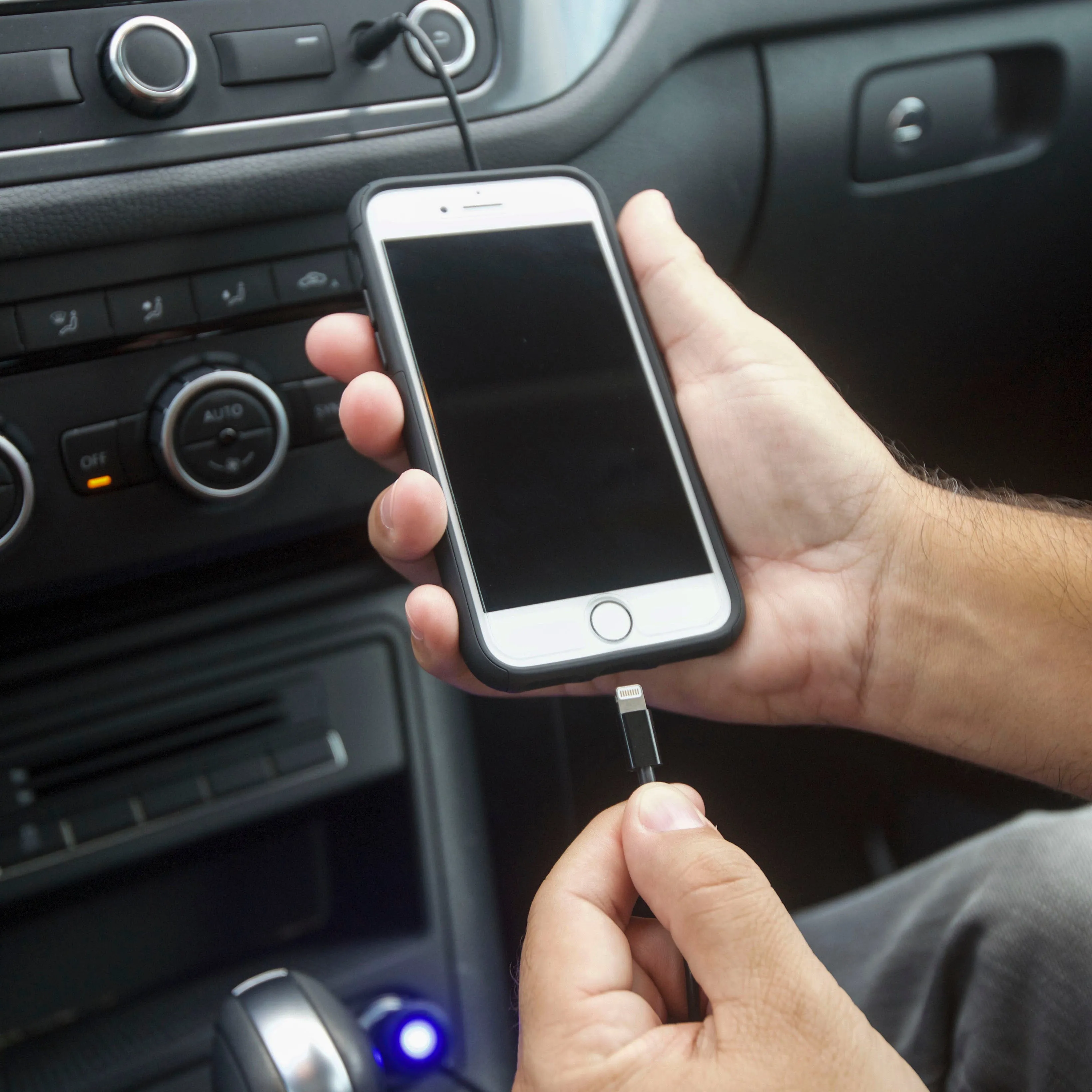 Vehicle Charging and Streaming Cable for iPhone, iPad, and iPod